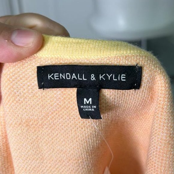 Asymmetric Sweater Tank In Marble - Picture 6 of 7